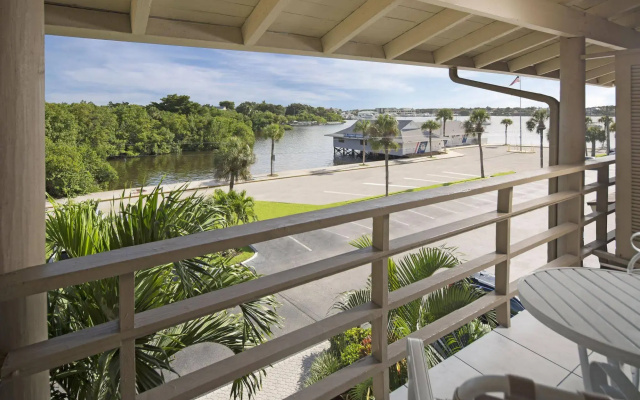 photo 5 of Cove Inn on Naples Bay