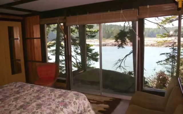 photo 4 of Cove View Cottage - Three Bedroom Home