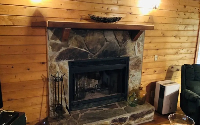 photo 3 of Covered Bridge Cabin