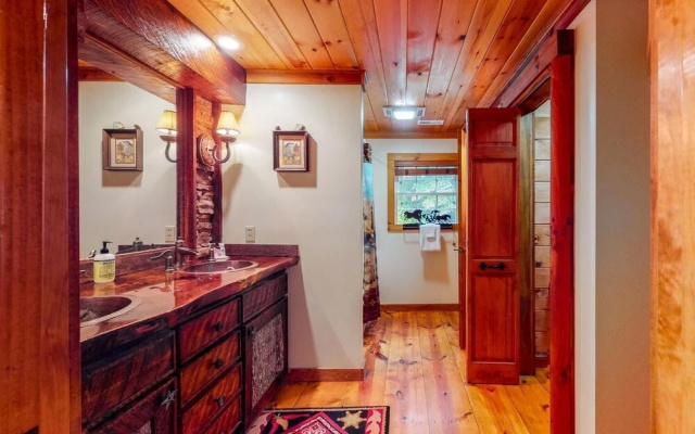 photo 2 of Cowboy Cabin on Stanley Creek