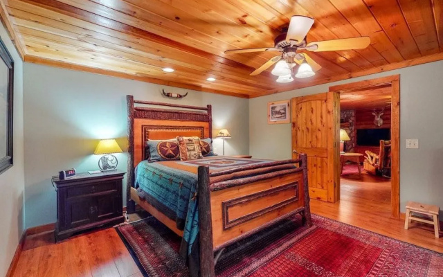 photo 4 of Cowboy Cabin on Stanley Creek