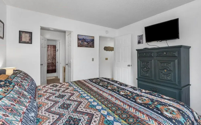 photo 2 of Cowboy Flats