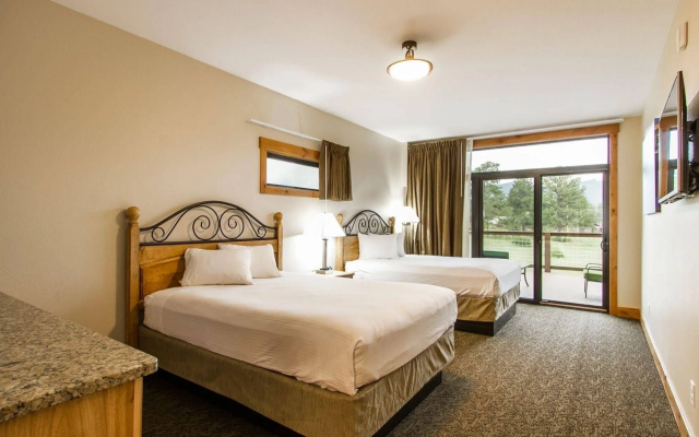 photo 4 of Coyote Mountain Lodge