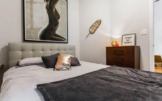 photo 2 of ✪ Cozy 1 Bedroom close to Downtown Chicago ✪