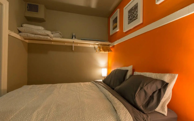photo 4 of Cozy 1BR 1Bath | Fast Wifi! Great Location!
