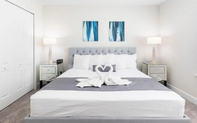 photo 2 of Cozy 2 Bed Town Home In Balmoral Resort-2sltth2 2 Bedroom Townhouse by RedAwning