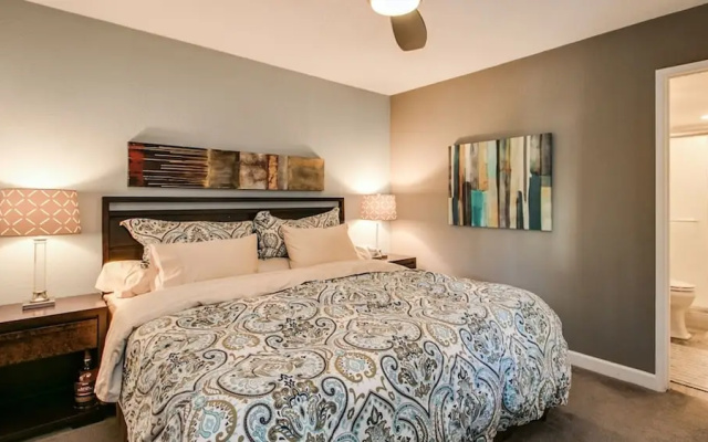 photo 2 of Cozy 2-bdrm Condo in Heart of Old Town Scottsdale!
