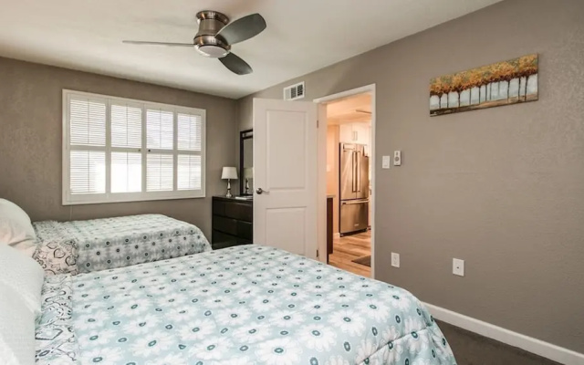 photo 3 of Cozy 2-bdrm Condo in Heart of Old Town Scottsdale!