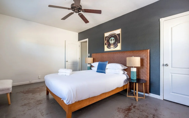 photo 3 of Cozy 2BR Home in Central Phoenix by WanderJaunt