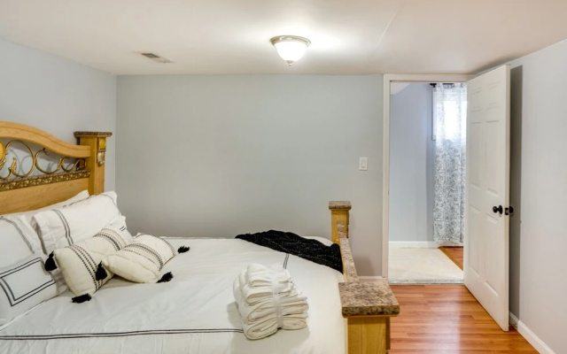 photo 3 of Cozy Albany Vacation Rental ~ 5 Mi to Downtown!