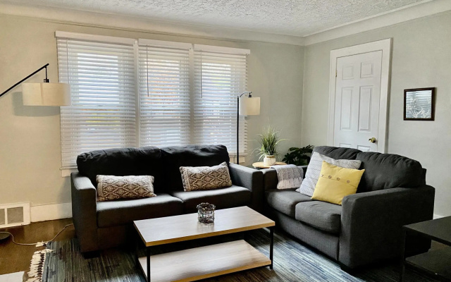 photo 3 of Cozy and Comfortable Apartment