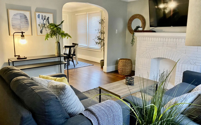 photo 4 of Cozy and Comfortable Apartment