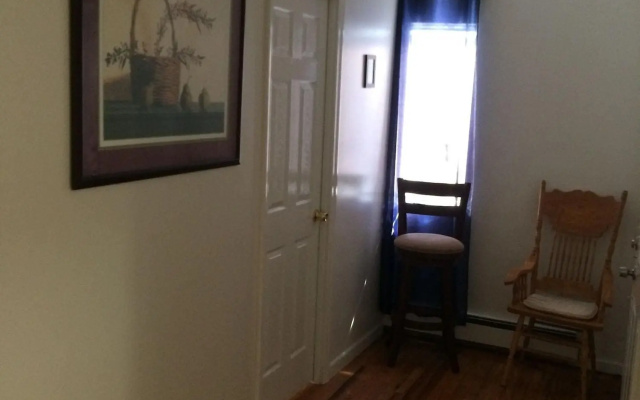 photo 3 of Cozy and Quiet