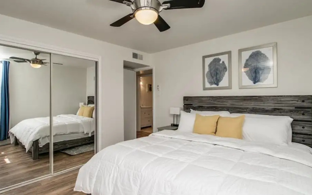 photo 2 of Cozy Arcadia Hideaway W/charm & Style!
