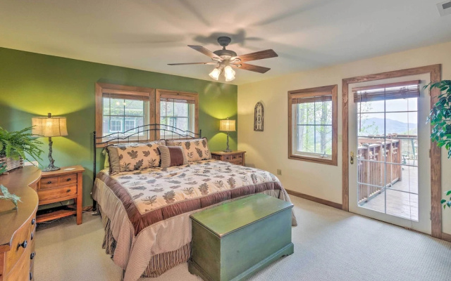 photo 3 of Quaint Blue Ridge Mountain Getaway: Pets Welcome!