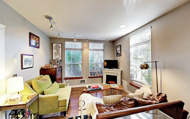 photo 2 of Cozy Capitol Hill W/ Patio 1 Bedroom Cottage