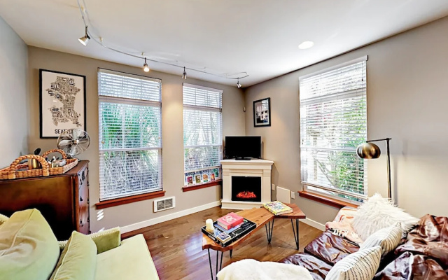 photo 3 of Cozy Capitol Hill W/ Patio 1 Bedroom Cottage