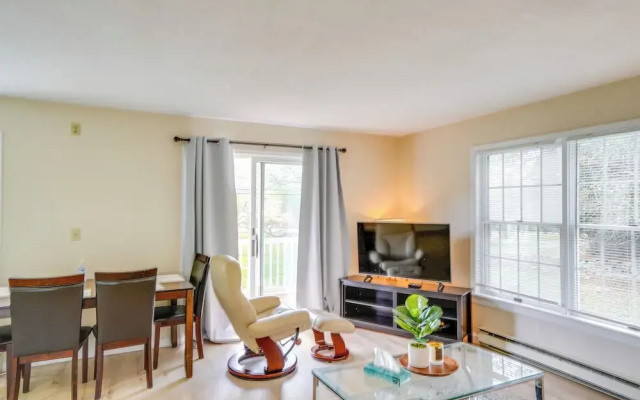 photo 2 of Cozy Catskill Condo - 2 Mi to Windham Mountain Ski