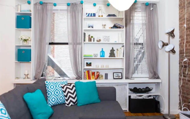 photo 5 of Cozy Central Park Pad Close To Trains & Shops!