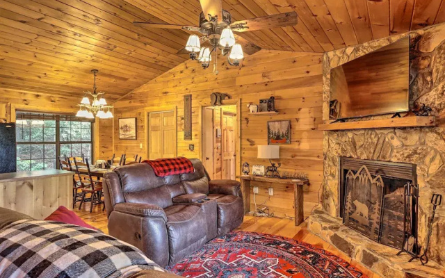 photo 3 of Cozy Cherry Log Cabin ~ 10 Mi to Mercier Orchards