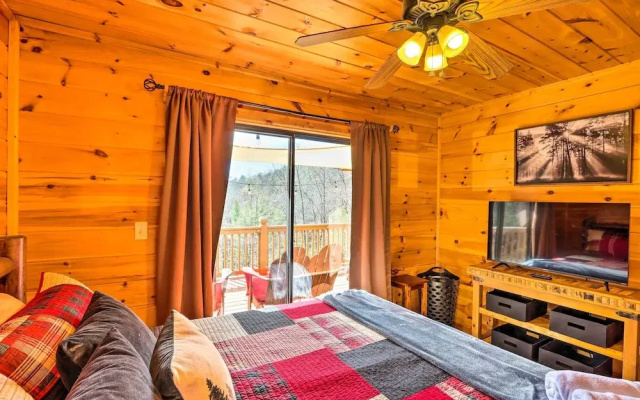 photo 5 of Cozy Cherry Log Cabin ~ 10 Mi to Mercier Orchards
