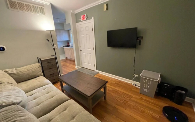 photo 3 of Cozy, Clean Updated Sensational Bright Relaxing Private Room Ren