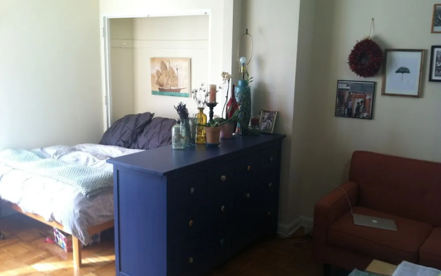 photo 2 of Cozy Cottage Close To Cloverleaf