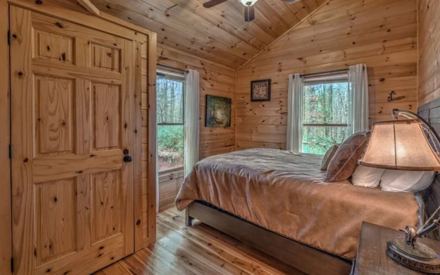 photo 5 of Cozy Cub Cabin by Escape to Blue Ridge