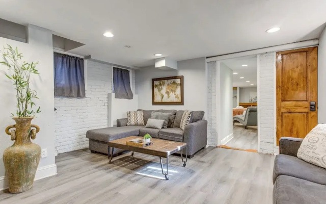 photo 3 of 1 Mi to Coors Field: Cozy Denver Studio w/ Patio!