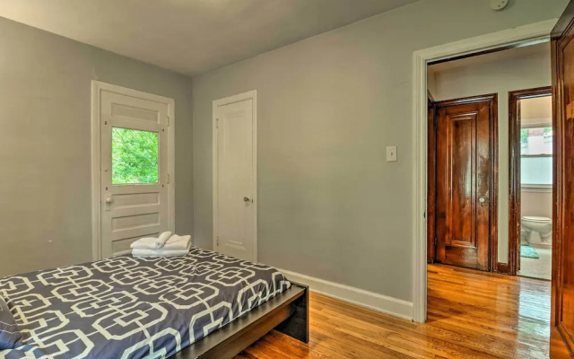 photo 2 of Cozy Duplex: Half Mi to Magic Bag & Woodward Ave!