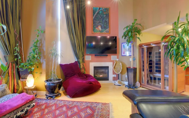 photo 3 of Cozy Emeryville Studio, Near Beaches & Parks!