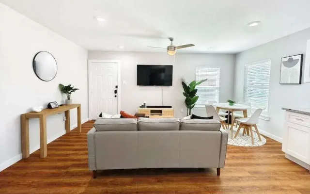 photo 4 of Cozy Hideaway