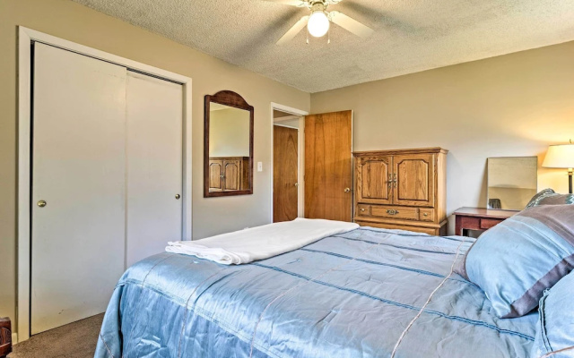 photo 4 of Cozy Home w/ Grill: Walkable Oxford Location