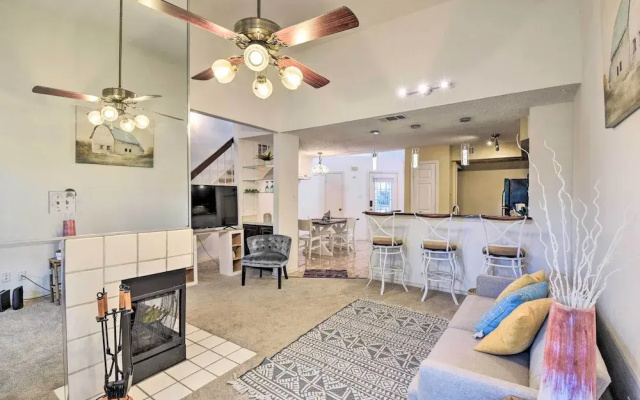 photo 3 of Cozy Irving Condo 15 Mi to Downtown Dallas!
