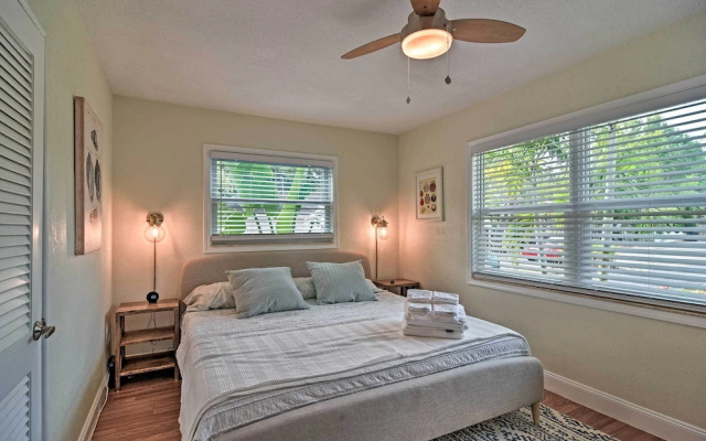 photo 5 of Cozy Jungle Escape < 1 Mi to Gulfport Beach!