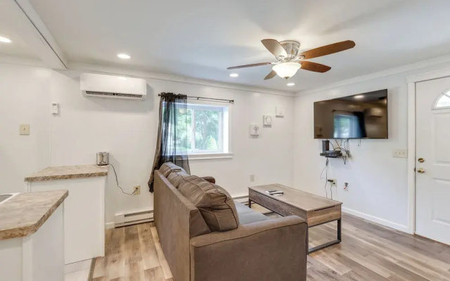 photo 4 of 'little Piece of Heaven' Rental Near Dtwn Corning!