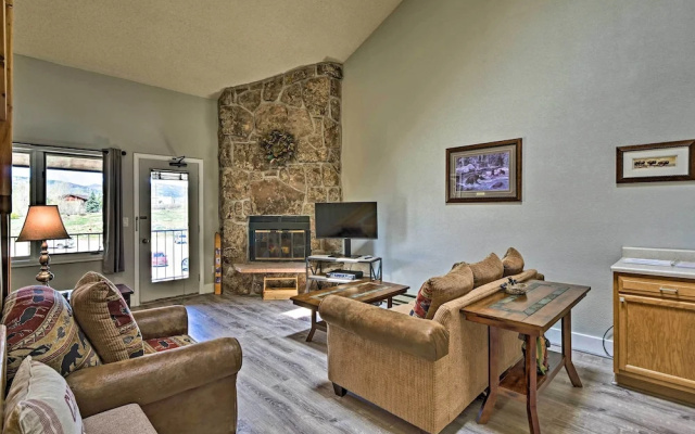 photo 3 of 2 Mi to Granby Ranch: Condo w/ Hot Tub Access