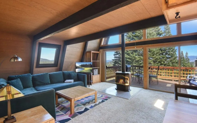 photo 2 of Cozy Mountain View A-frame