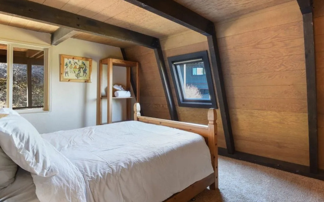 photo 4 of Cozy Mountain View A-frame