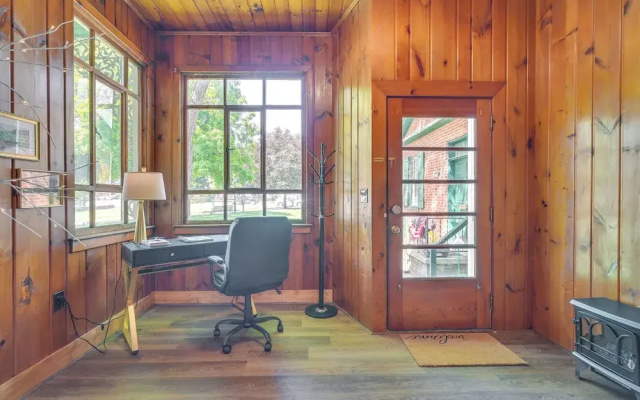 photo 2 of Cozy Pennsylvania Retreat Near Hiking & Golfing!