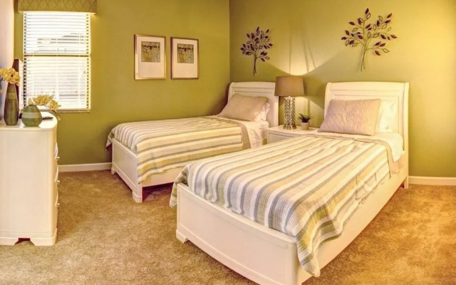 photo 3 of Cozy Pool 4 Bed Home With Spa 4 Bedroom Home by RedAwning