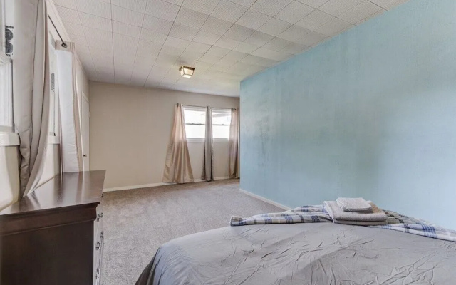 photo 3 of Cozy, Private 1-bedroom in Hayward