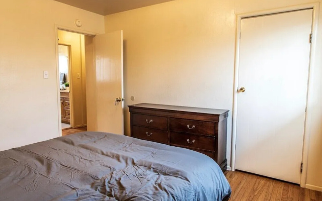 photo 3 of Cozy Richmond Two Bedroom