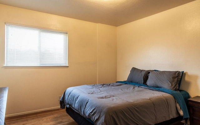 photo 5 of Cozy Richmond Two Bedroom