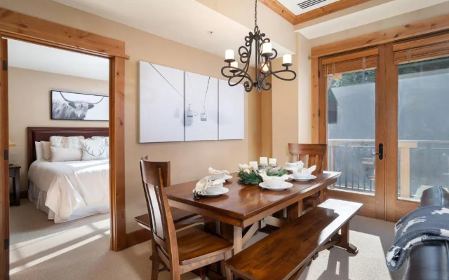 photo 5 of Cozy Ski-In/Ski-Out Northstar Village Residence - Big Horn 408