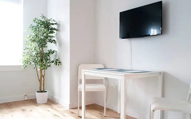 photo 4 of Cozy studio in Old City