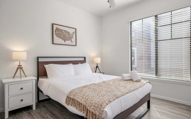 photo 4 of Cozy Suites Glendale