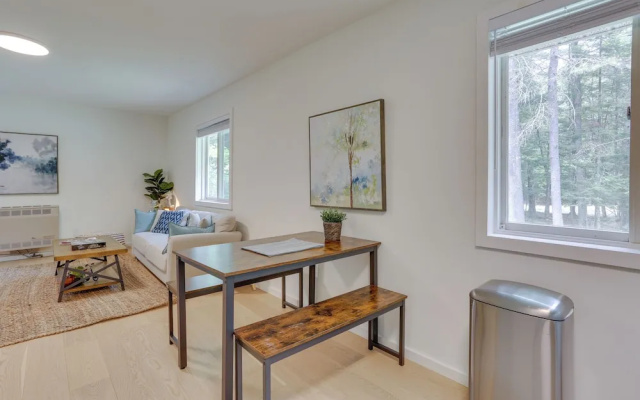 photo 5 of Cozy Swan Lake Apt w/ Grill + Private Yard