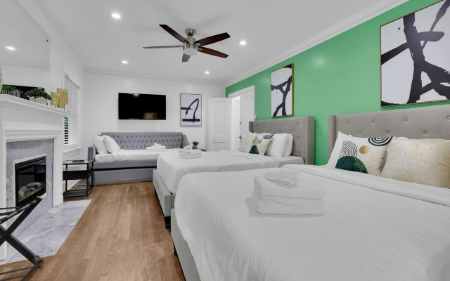 photo 3 of Cozy Vibes Buckhead, 7 beds