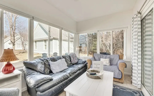 photo 4 of Cozy Wells Cottage w/ Pool Access: 1 Mi to Beach!